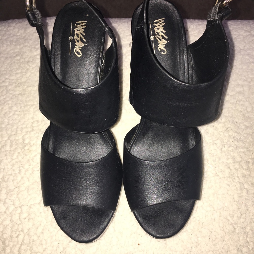 Mossimo Black Faux Snakeskin Platform Wedges